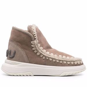 MOU Boots